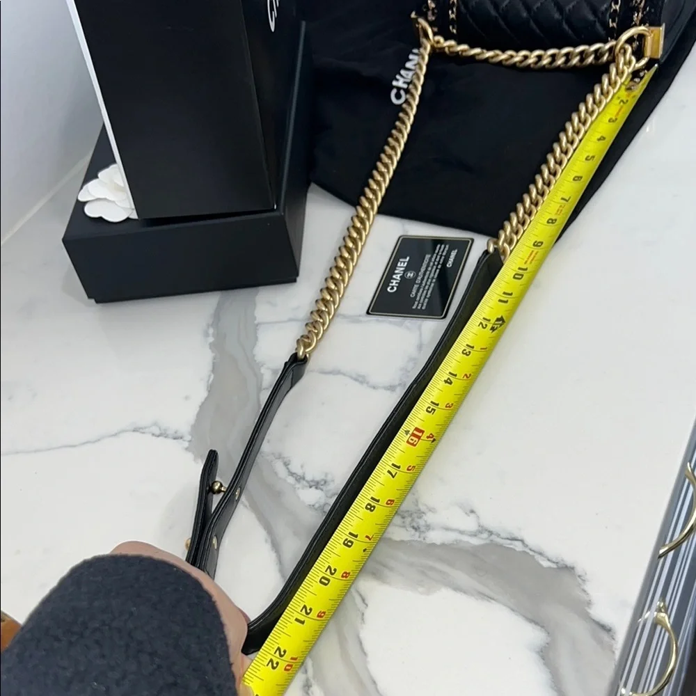 CHANEL Black and Gold tweed lambskin quilted braided jacket BOY flap bag - Picture 15 of 15